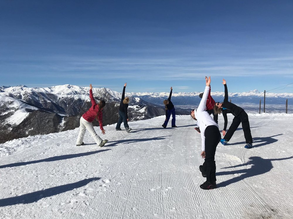 yoga in de sneeuw