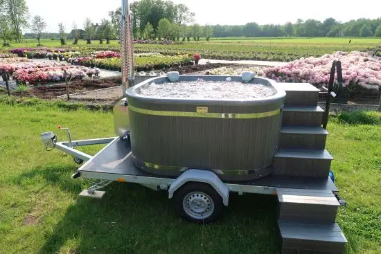foto hottub 2